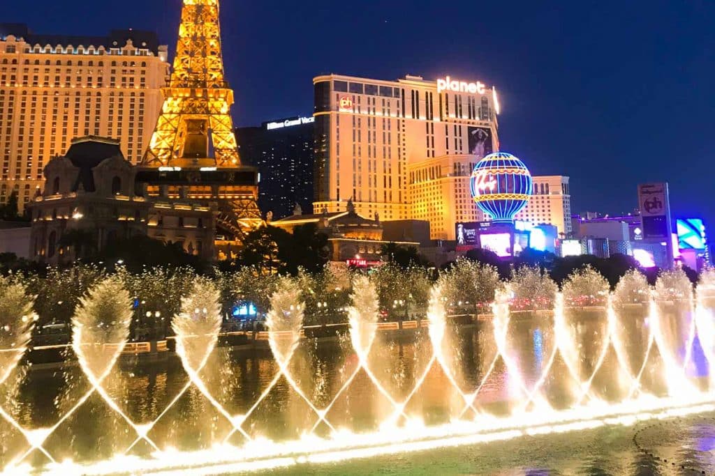 What are the best restaurants in Vegas? Voyager Guru