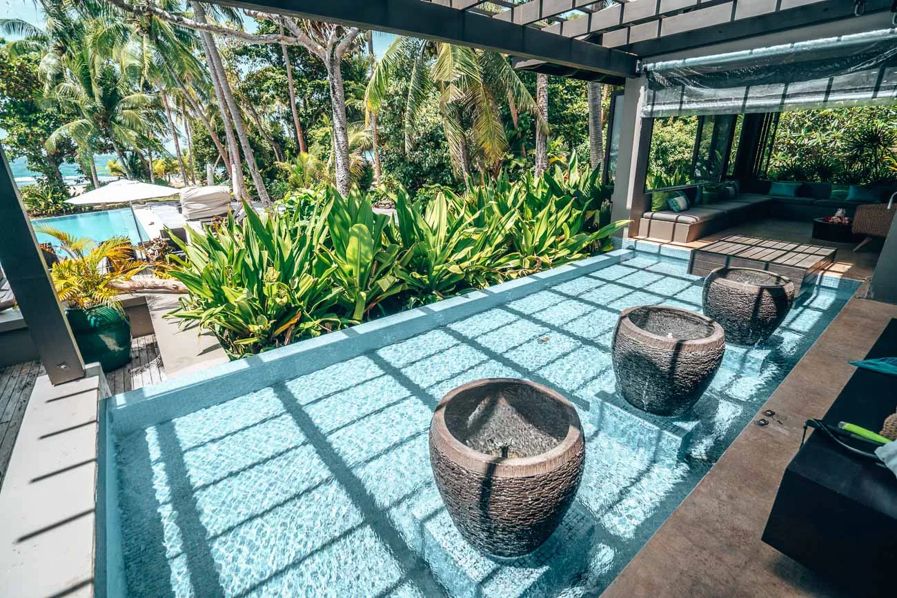 lobby yasawa island resort and spa