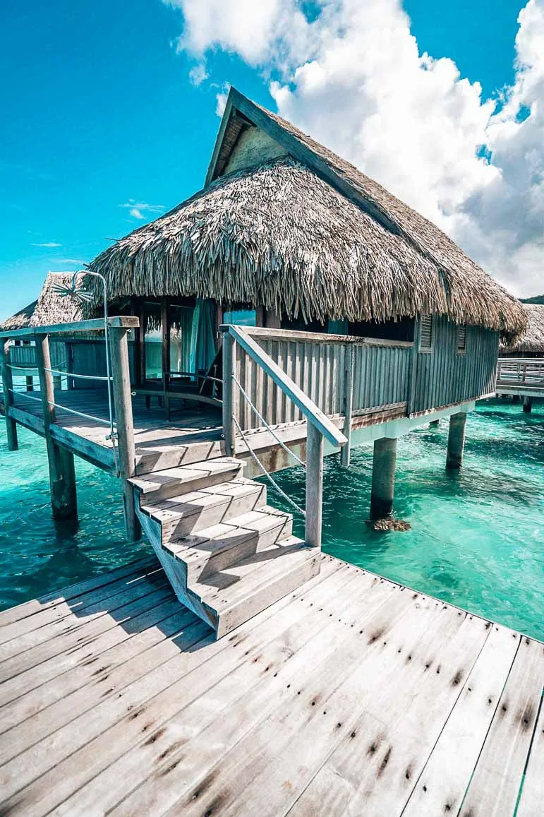 Luxury Horizon Overwater Bungalow