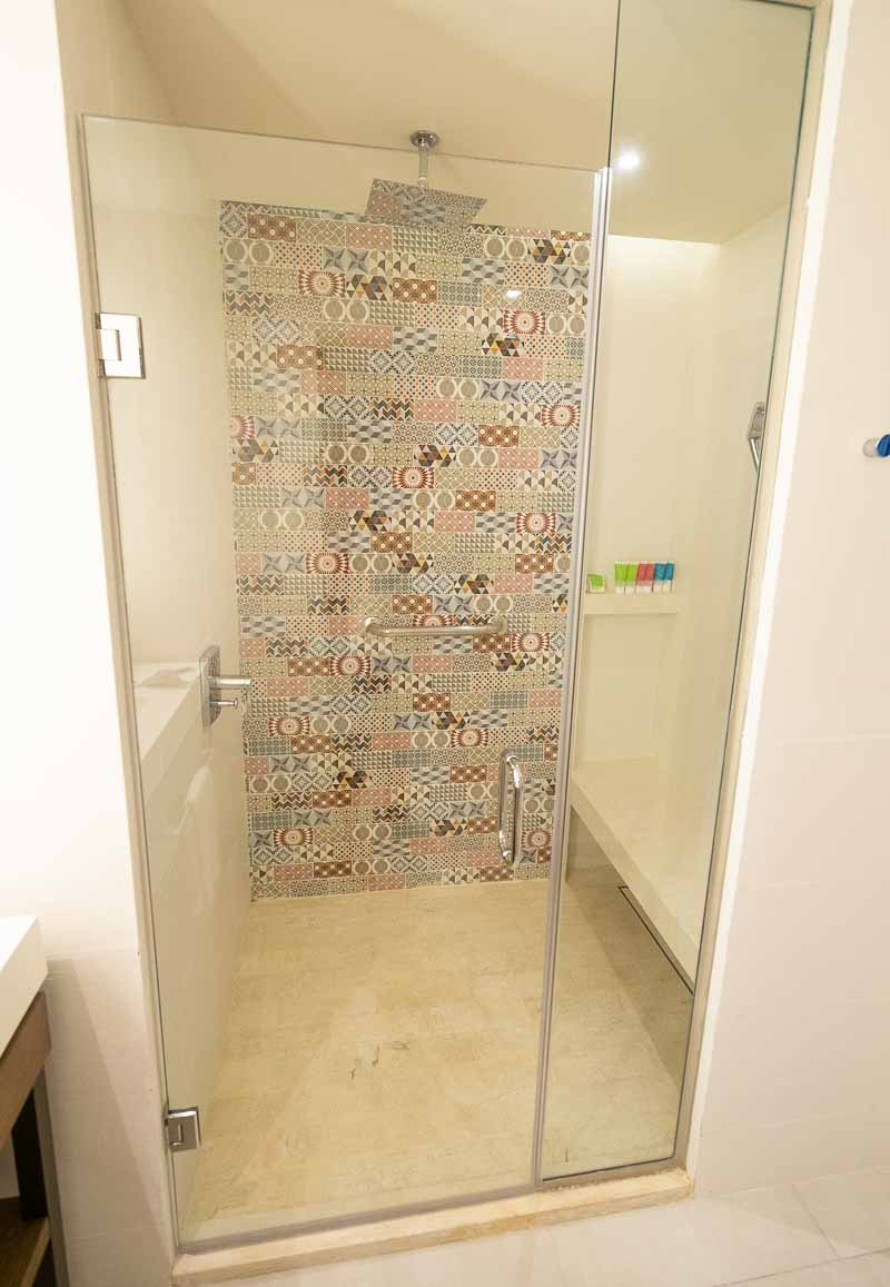 hotel shower