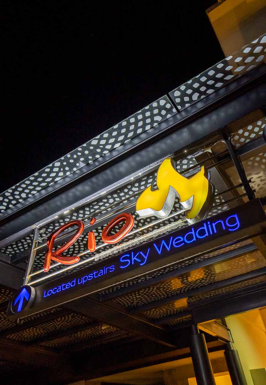 Restaurant sign Rio